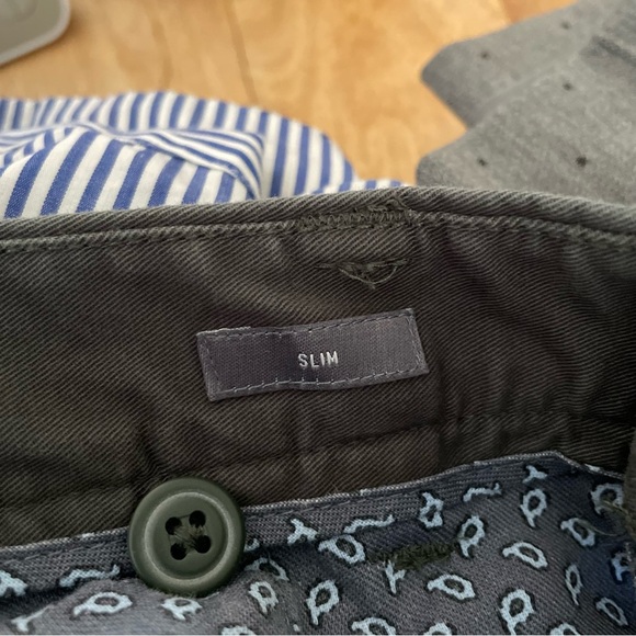 Bonobos Slim Pants in Green - Picture 9 of 11